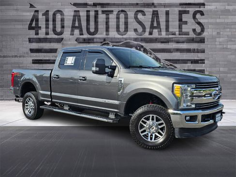 Used 2017 Ford F250 Lariat w/ Lariat Value Package AWD/4WD image 1