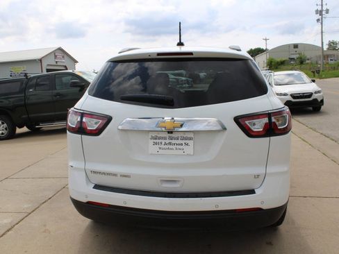 Used 2017 Chevrolet Traverse LT w/ Style and Technology Package AWD/4WD image 6
