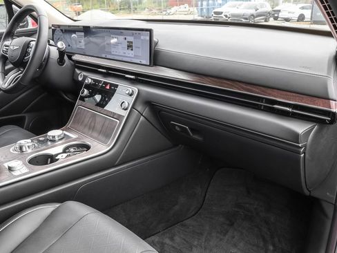 Used 2025 Genesis GV80 2.5T Prestige AWD/4WD image 46