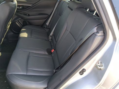 Used 2020 Subaru Outback Limited w/ Popular Package #2 image 16