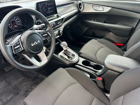 Used 2024 Kia Forte LXS image 11