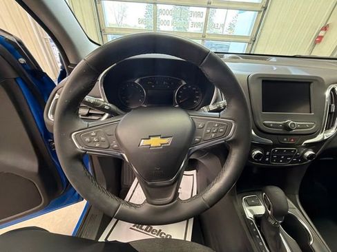 Used 2024 Chevrolet Equinox LT AWD/4WD image 15