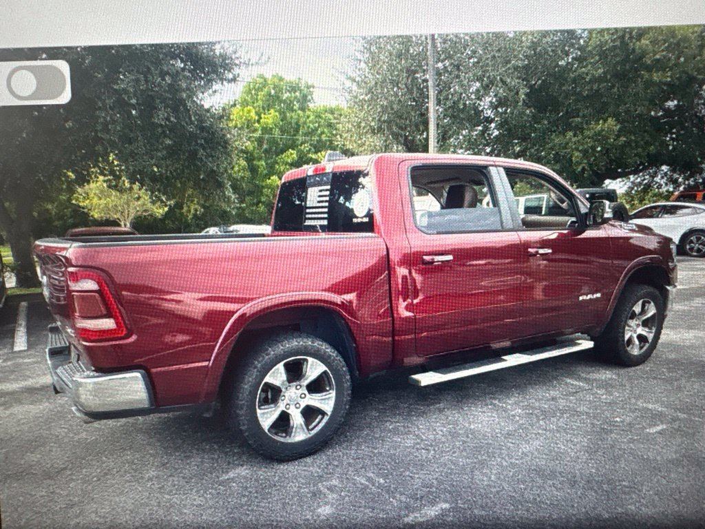 Used 2019 RAM 1500 Laramie AWD/4WD image 3