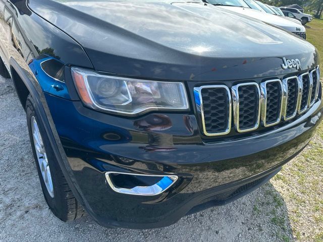 Used 2018 Jeep Grand Cherokee Laredo AWD/4WD image 15