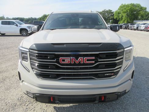 New 2026 GMC Sierra 1500 AT4 w/ AT4 Premium Package AWD/4WD image 11
