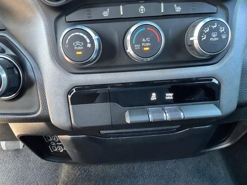 Used 2024 RAM 1500 Big Horn AWD/4WD image 15