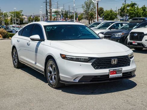 Used 2025 Honda Accord EX-L image 3