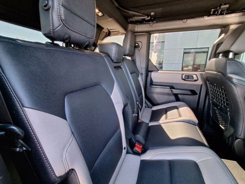 Used 2024 Ford Bronco Big Bend AWD/4WD image 16