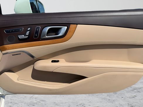 Used 2018 Mercedes-Benz SL 450 image 28