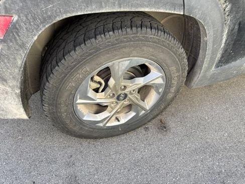 Used 2023 Hyundai Tucson SEL FWD image 11