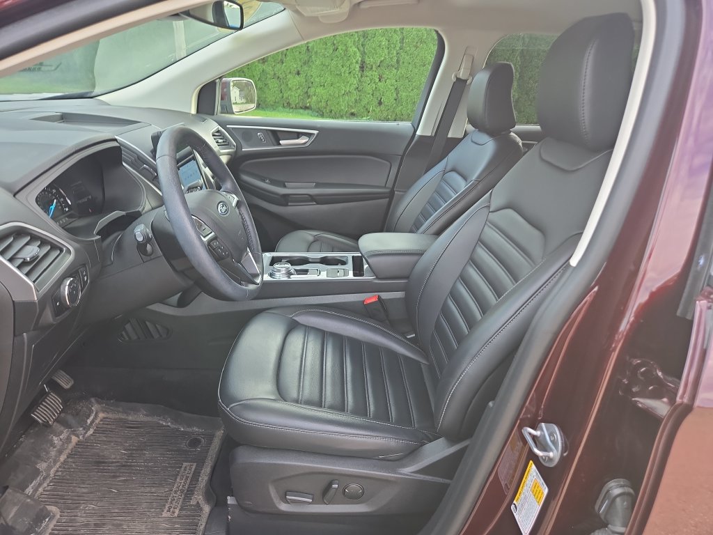 Used 2024 Ford Edge SEL w/ Convenience Package AWD/4WD image 10