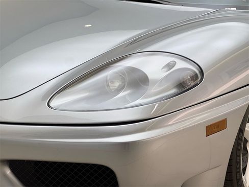 Used 2003 Ferrari 360 Spider image 6