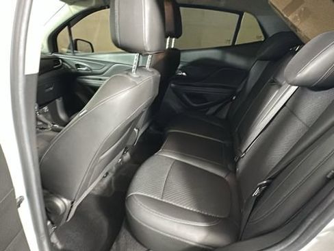 Used 2022 Buick Encore Preferred w/ Safety Package II AWD/4WD image 25