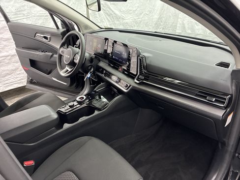 Certified 2024 Kia Sportage LX AWD/4WD image 15