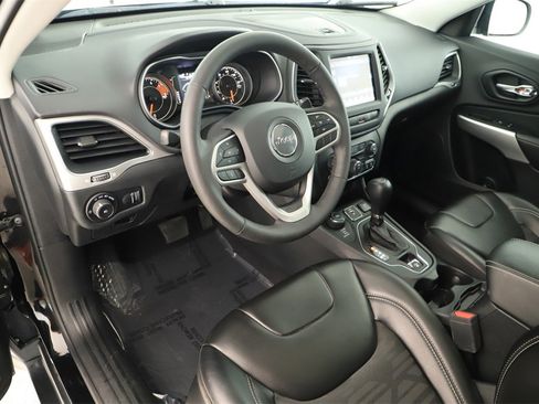 Used 2022 Jeep Cherokee Latitude w/ Sun & Sound Group image 15