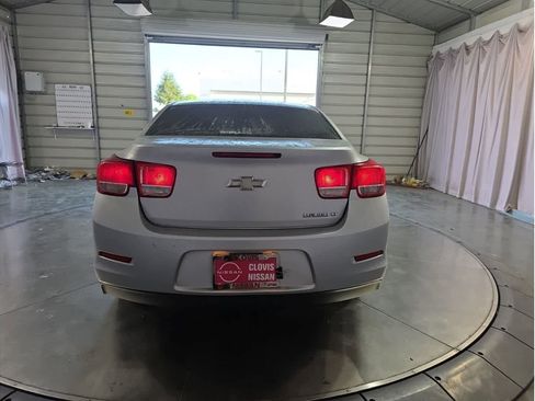 Used 2013 Chevrolet Malibu LT image 14