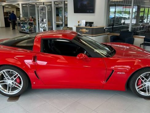 Used 2007 Chevrolet Corvette Z06 w/ Preferred Equipment Group image 5