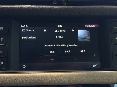 Used 2016 Jaguar XF Prestige RWD image 31