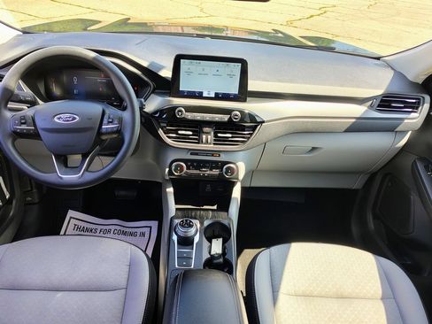 Used 2025 Ford Escape Active AWD/4WD image 31
