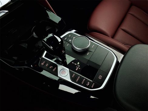 Used 2023 BMW X4 xDrive30i w/ M Sport Package image 22