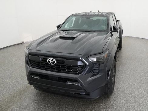 New 2025 Toyota Tacoma TRD Sport image 30