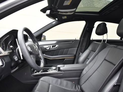 Used 2010 Mercedes-Benz E 350 E 350 image 20