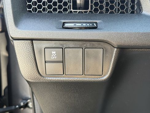 Used 2025 Honda CR-V LX image 25