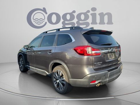 Used 2021 Subaru Ascent Limited w/ Technology Package AWD/4WD image 3
