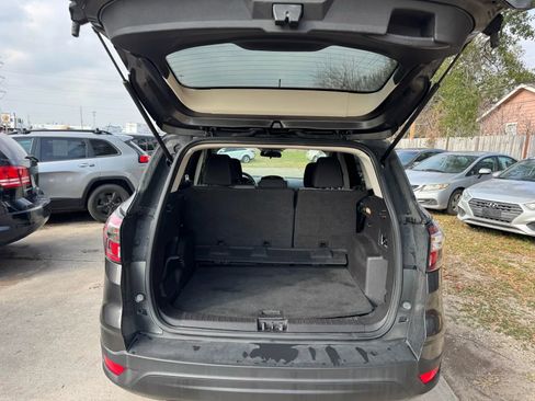 Used 2018 Ford Escape S FWD image 26