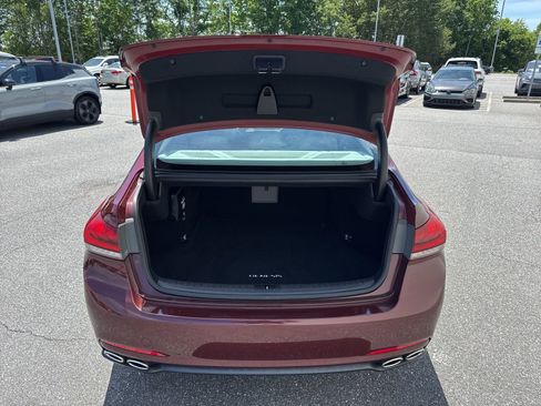 Used 2015 Hyundai Genesis 5.0 RWD image 9