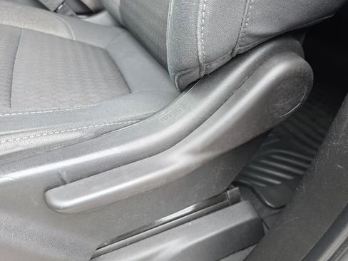 Used 2020 Chevrolet Silverado 1500 LT RWD image 21