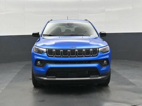 New 2026 Jeep Compass Latitude AWD/4WD image 9