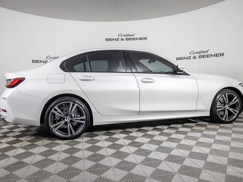 Used 2023 BMW 330i Sedan w/ Premium Package RWD image 4