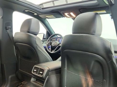 Used 2025 Mercedes-Benz GLE 350 4MATIC image 26