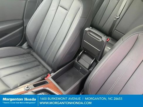 Used 2022 Audi A4 2.0T Premium AWD/4WD image 25