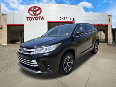 Used 2019 Toyota Highlander LE