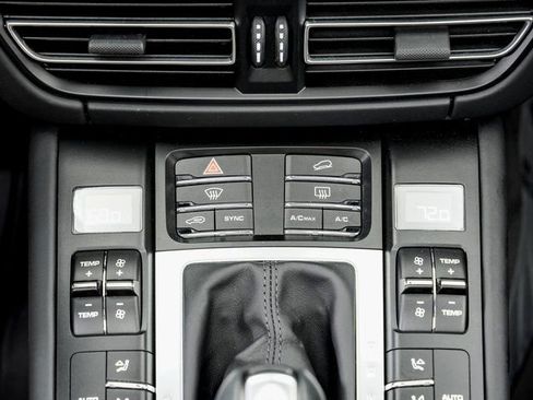 Used 2021 Porsche Macan GTS image 20