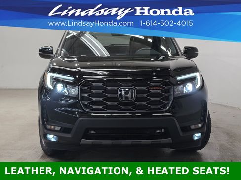 Used 2023 Honda Passport TrailSport image 2
