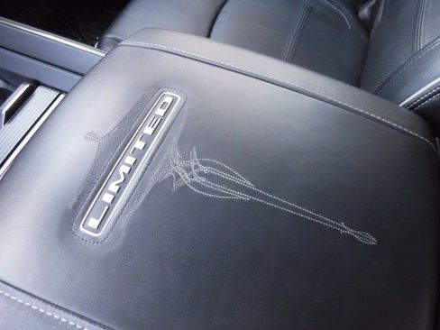 Used 2020 RAM 3500 Limited image 35