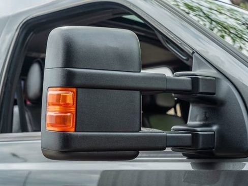 Used 2015 Ford F250 Lariat w/ Lariat Ultimate Package AWD/4WD image 12