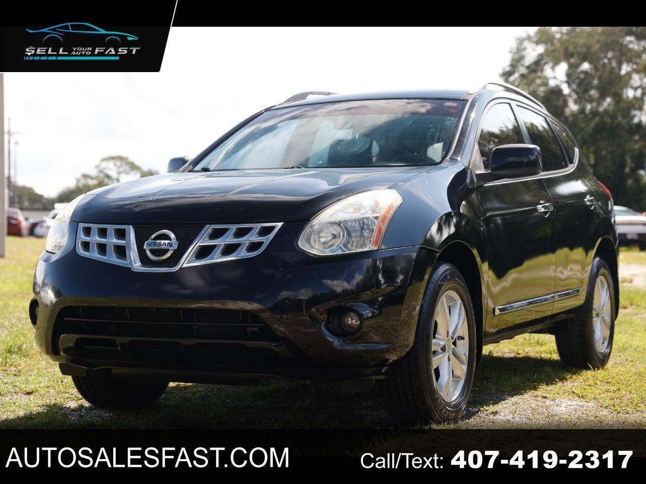 Used 2013 Nissan Rogue SV w/ Premium Pkg FWD image 1
