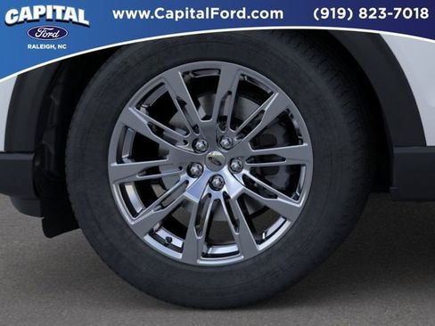 New 2026 Ford Explorer Platinum image 19