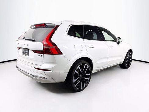 Used 2023 Volvo XC60 B6 Ultimate w/ Protection Package Premier AWD/4WD image 7