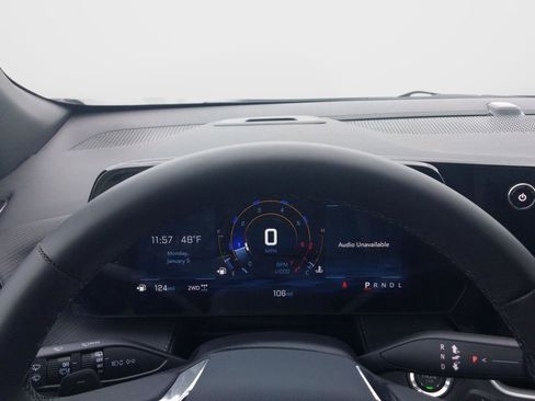 New 2026 Chevrolet Equinox LT w/ Convenience Package II image 10