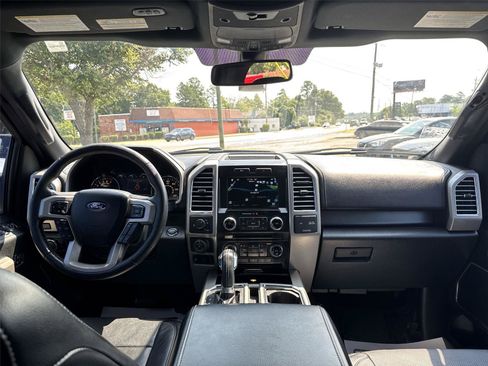 Used 2016 Ford F150 Lariat w/ Equipment Group 502A Luxury RWD image 16
