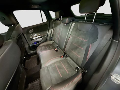 Used 2025 Mercedes-Benz GLA 250 4MATIC image 30