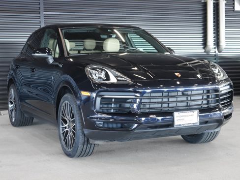 Certified 2023 Porsche Cayenne image 7