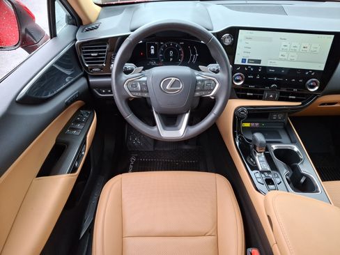 Used 2024 Lexus NX 350 AWD image 11