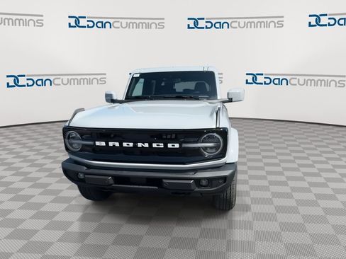 New 2026 Ford Bronco Outer Banks AWD/4WD image 3