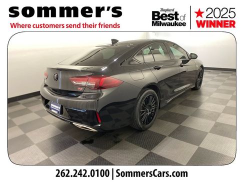 Used 2019 Buick Regal GS AWD/4WD image 5